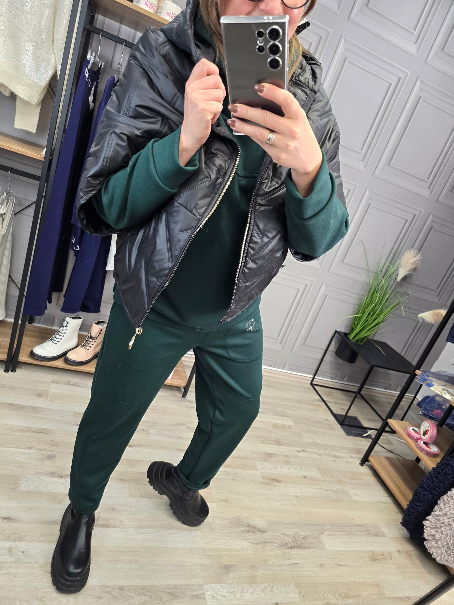 Fledermaus Weste Jacke von Minouu schwarz Minouu