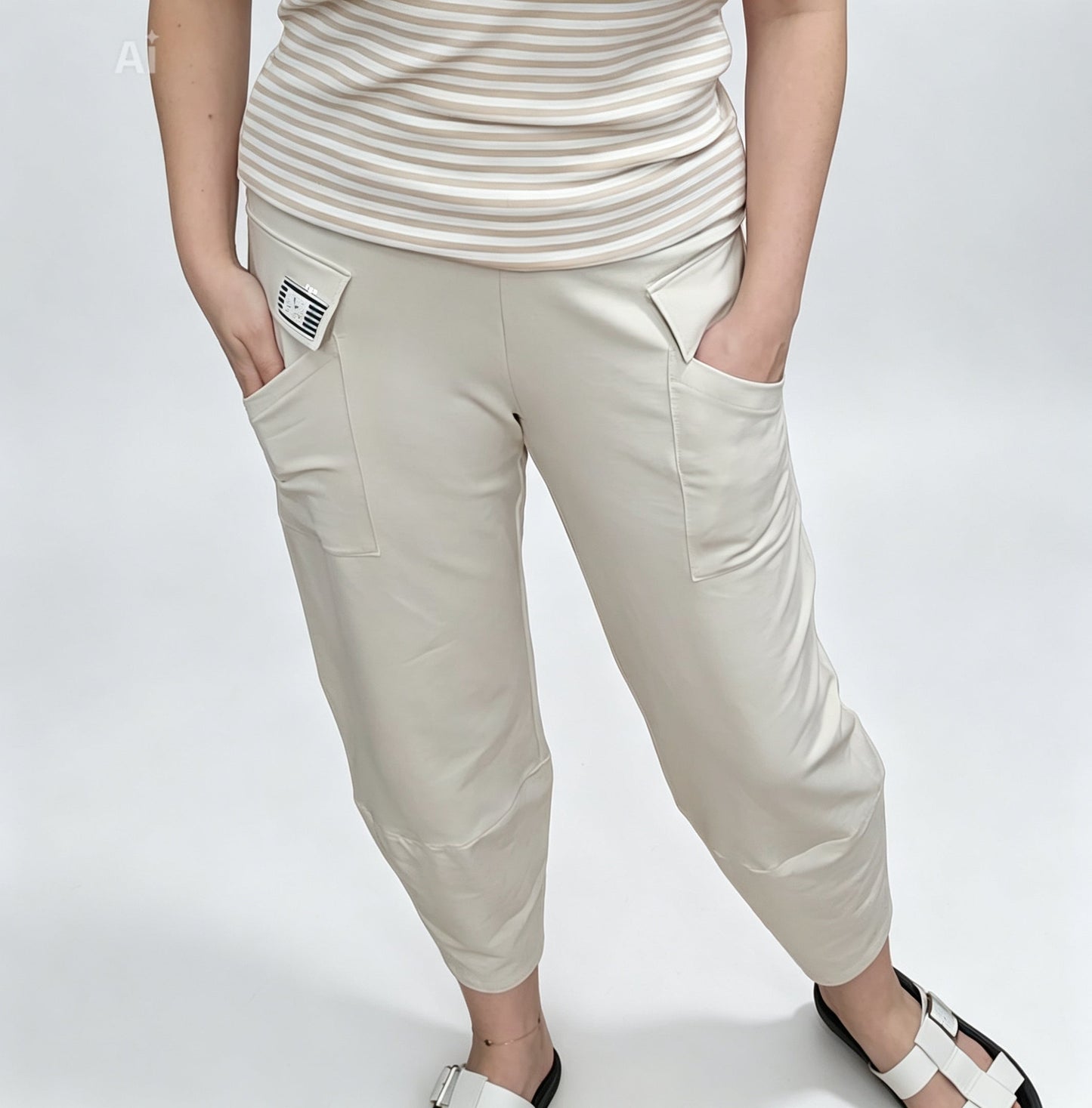 Tulpen Hose la..mu hell beige la..mu