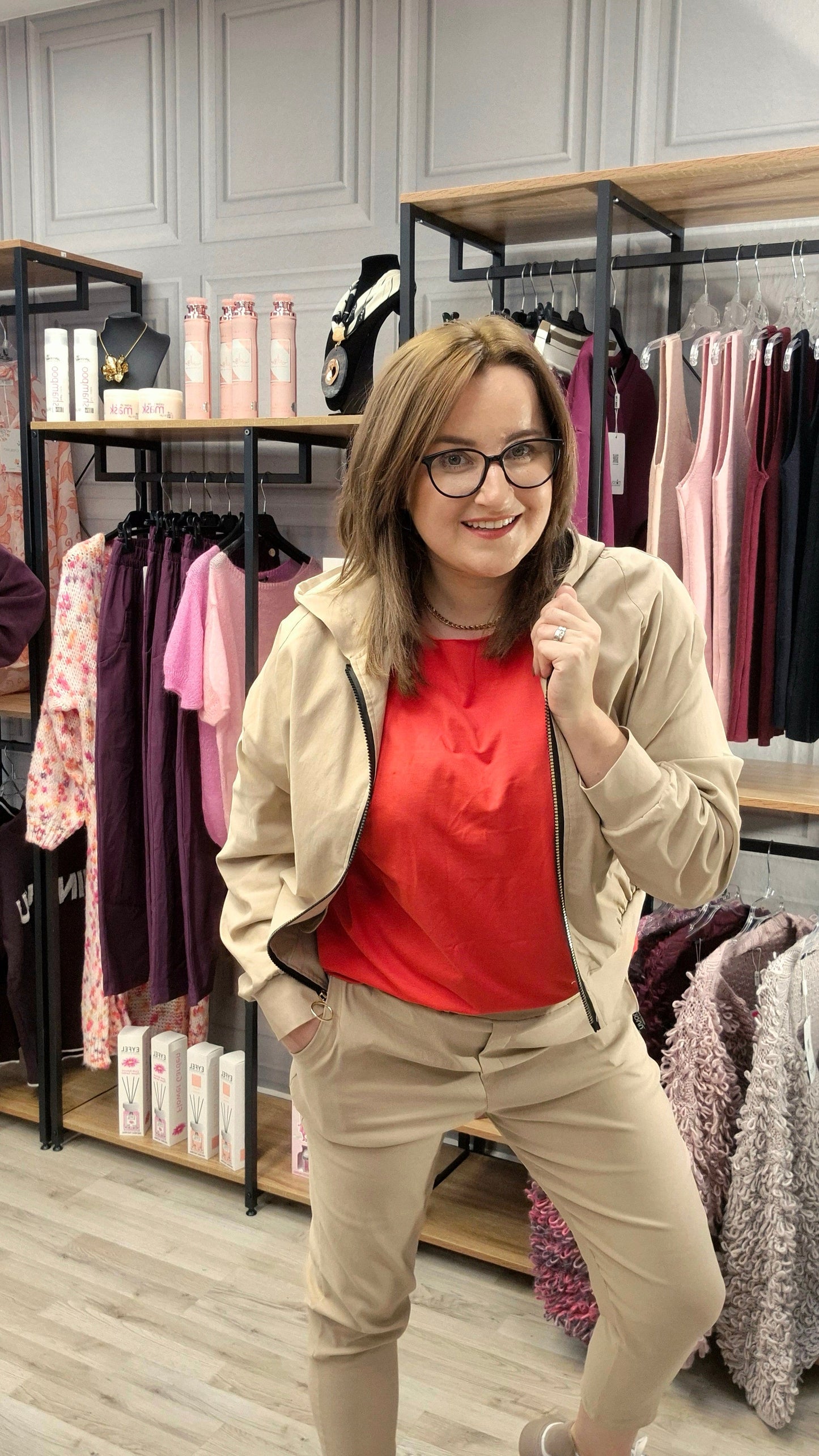 Anzug Jacke und Hose von Minouu beige - Aga Minouu