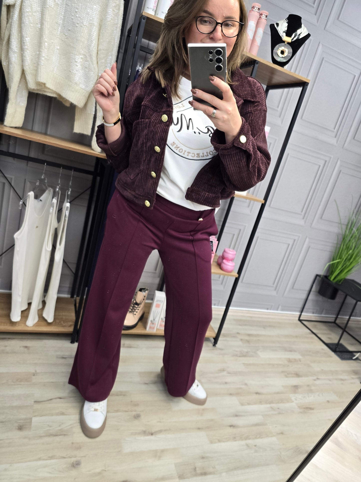Hose Breite Beine Agnes Burgund Minouu