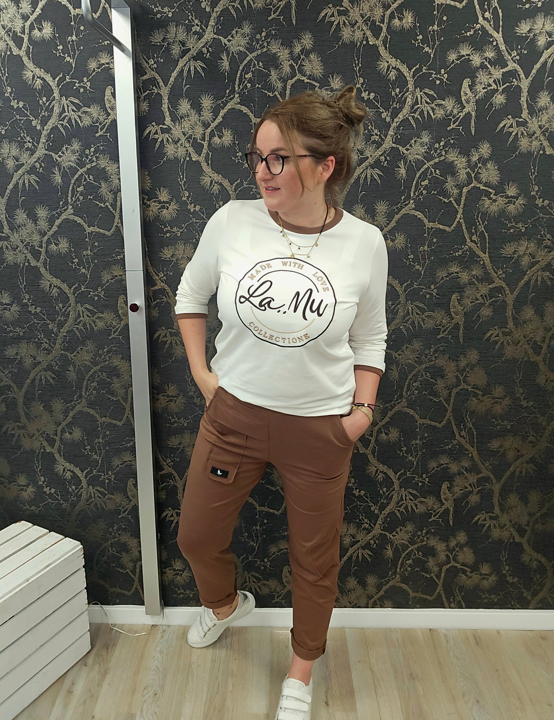 Bluse Stickerei Logo la..mu ecru la..mu
