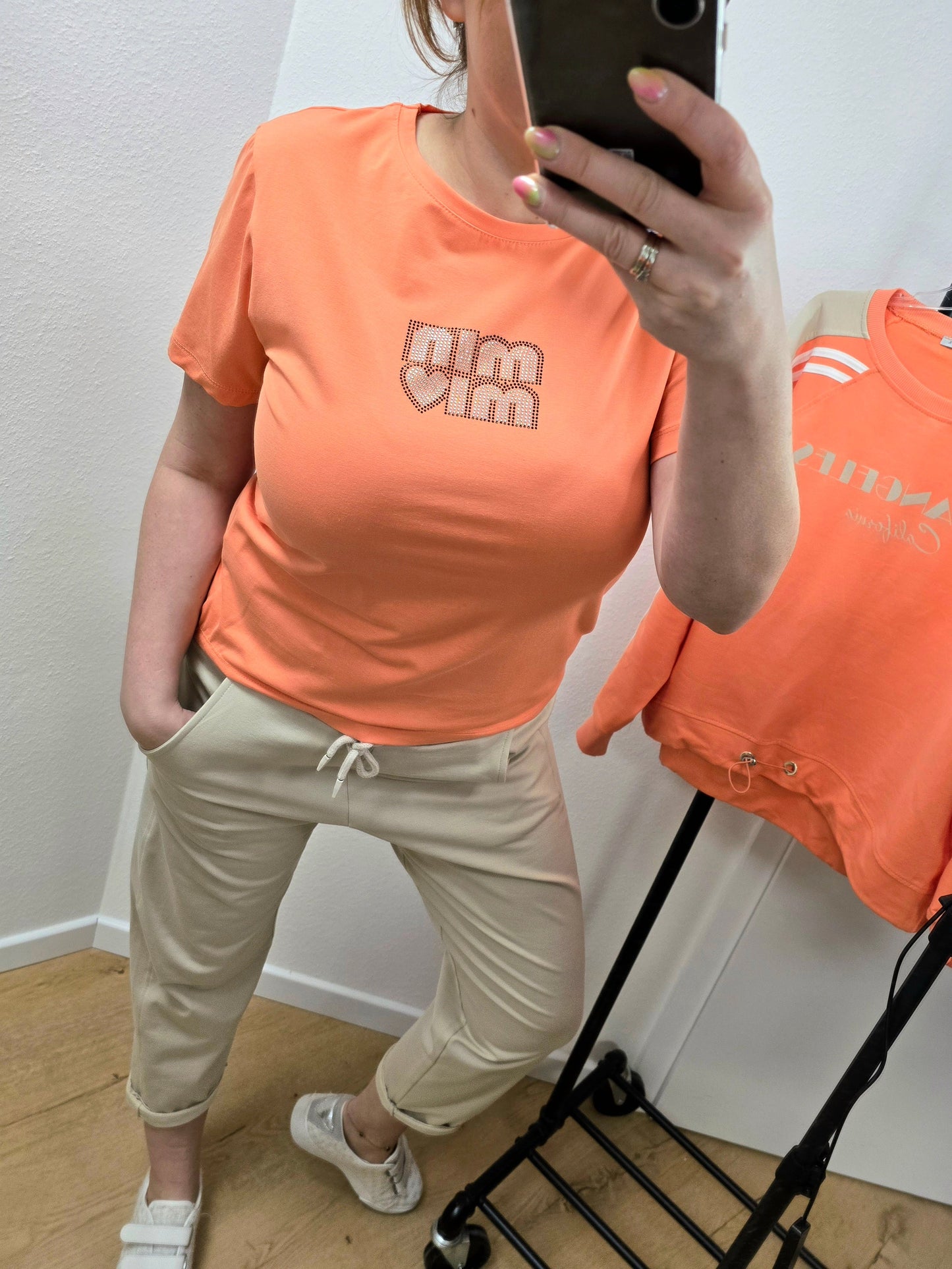 T-Shirt orange Love MIN Ramoneska
