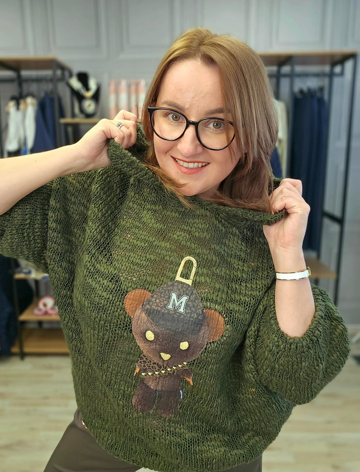 Pullover Bär mit Kapuze gehäkelt Minouu Khaki Minouu