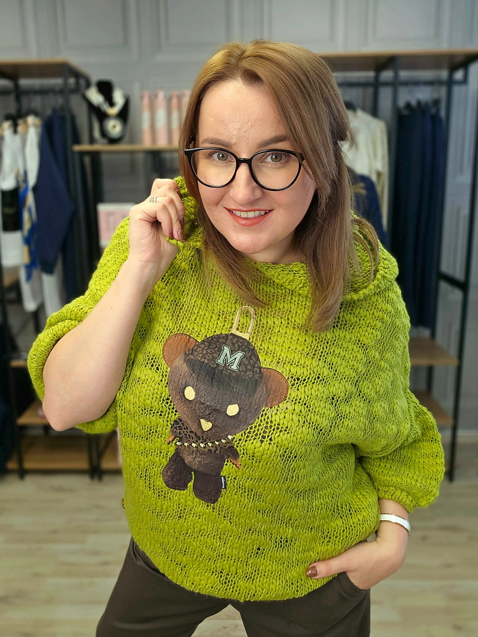 Pullover Bär mit Kapuze gehäkelt Minouu Grün Minouu