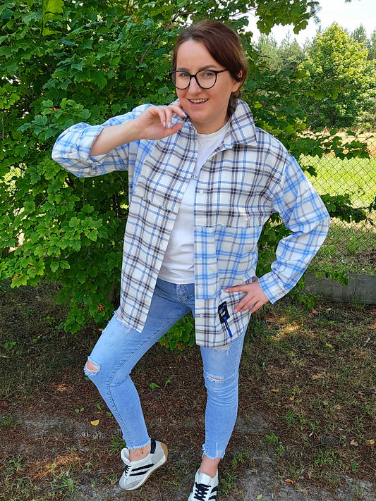 Trendiges Patchwork Karo-Hemd – Oversize Look hellblau - schwarz Miss City