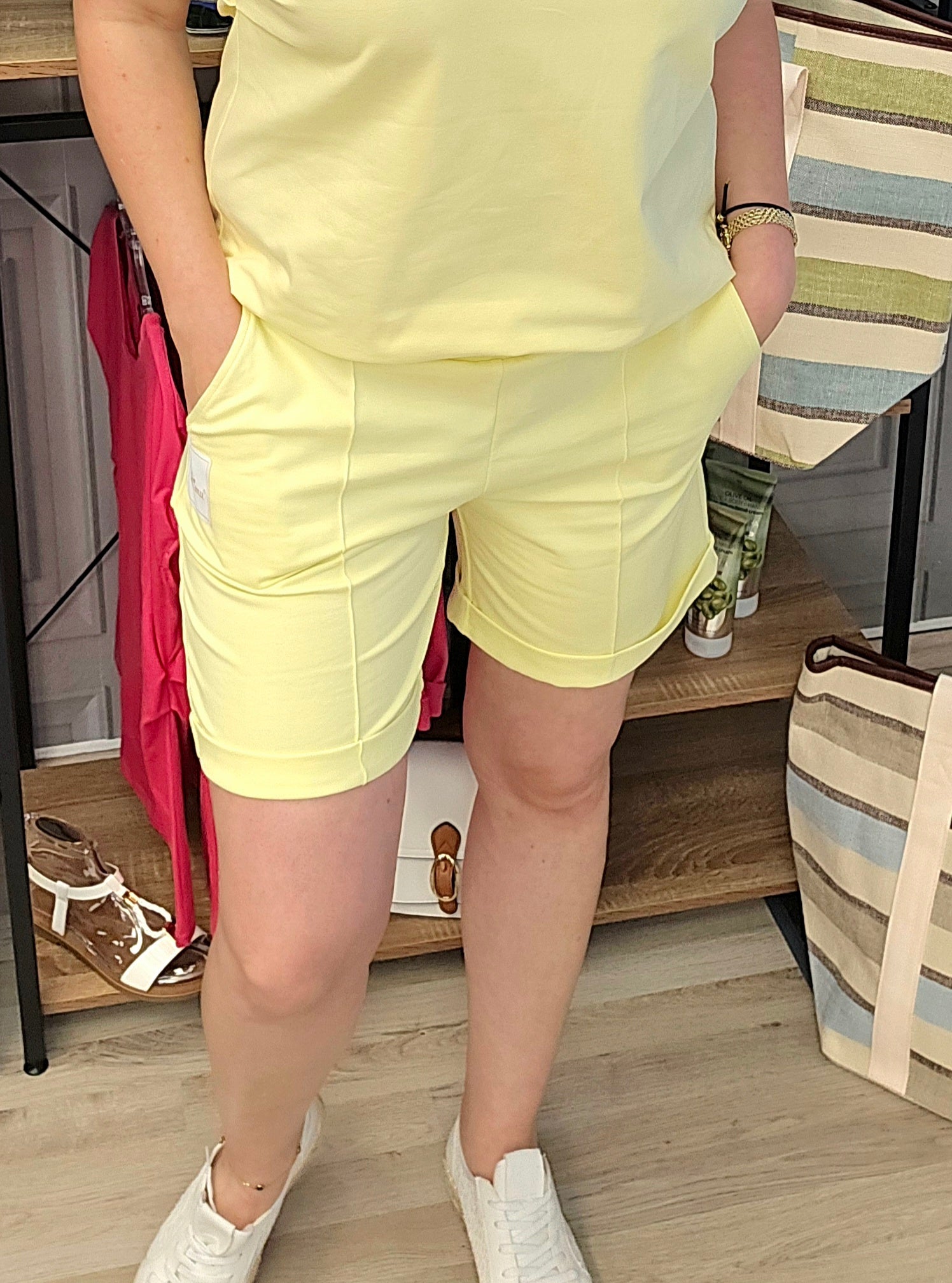 Zigaretten Shorts la..mu la..mu