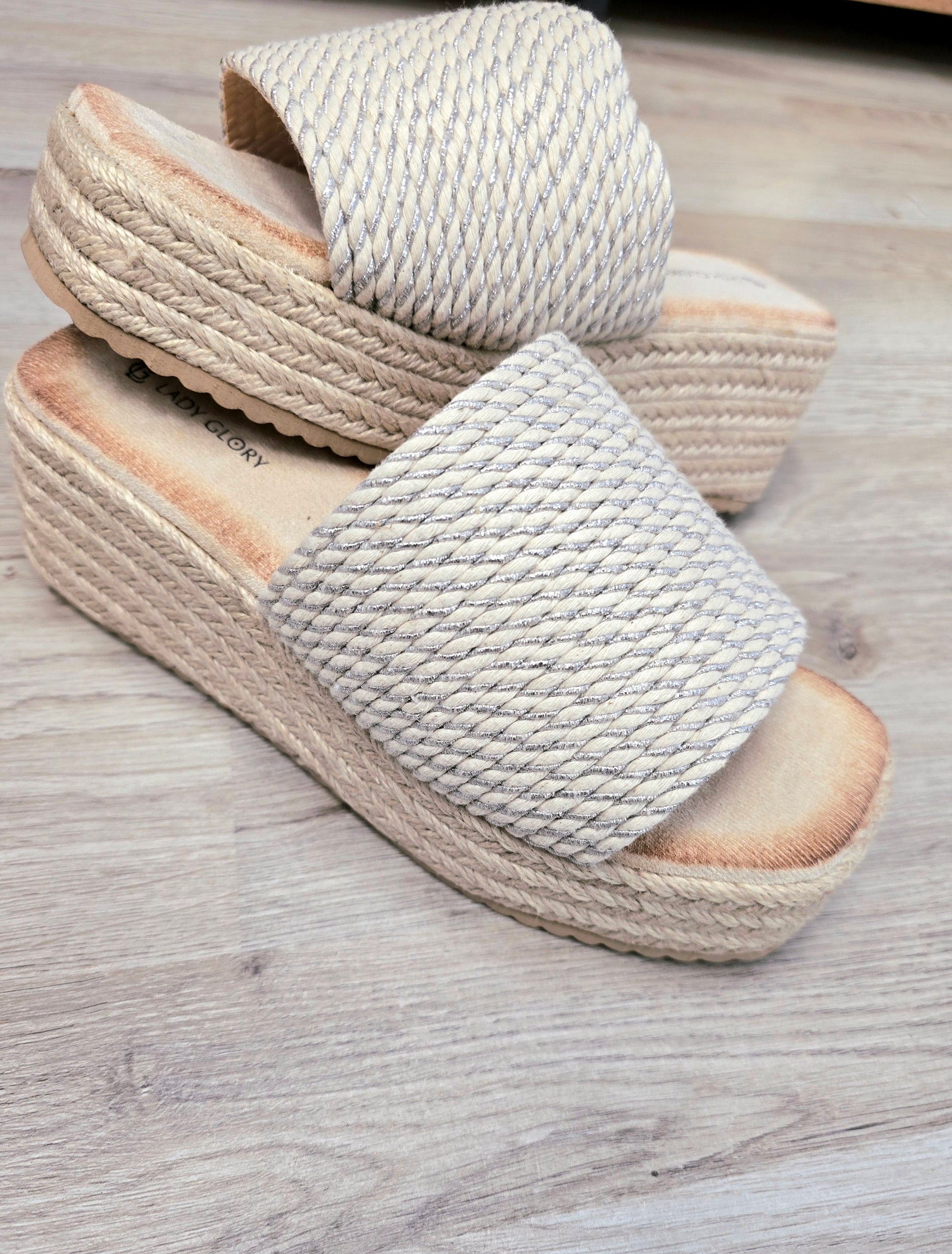 Plateau Sandalen Boho Pantoletten Bast-Optik Ramoneska