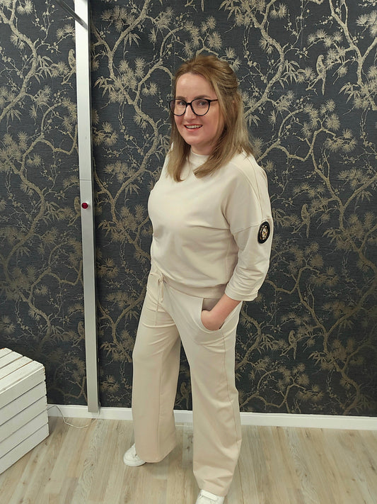 Anzug la..mu Ring Logo beige  Sweatshirt und Hose breite Beine Ramoneska