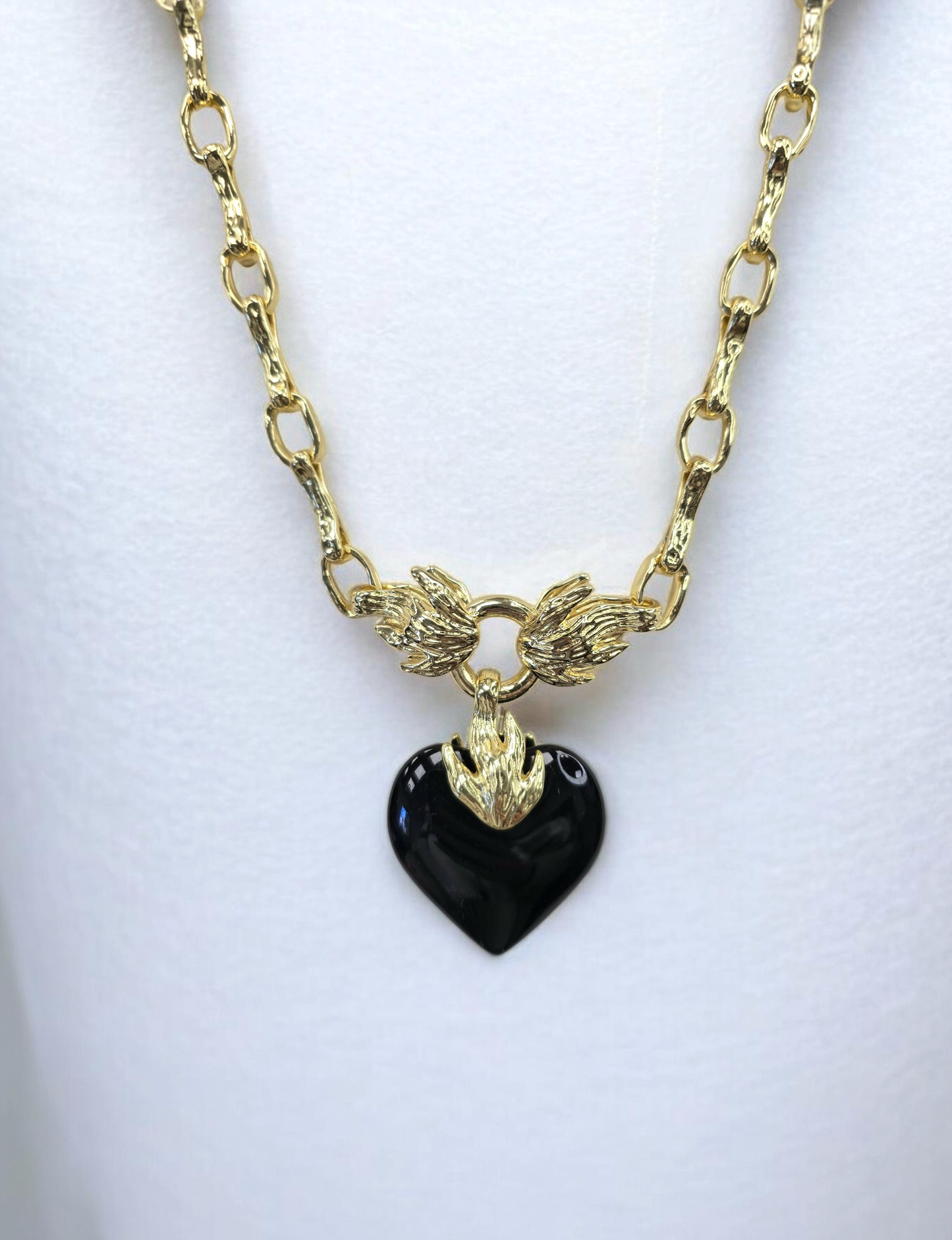 Goldene Statement-Kette mit Herzanhänger 'Black Flame' Massimocontti