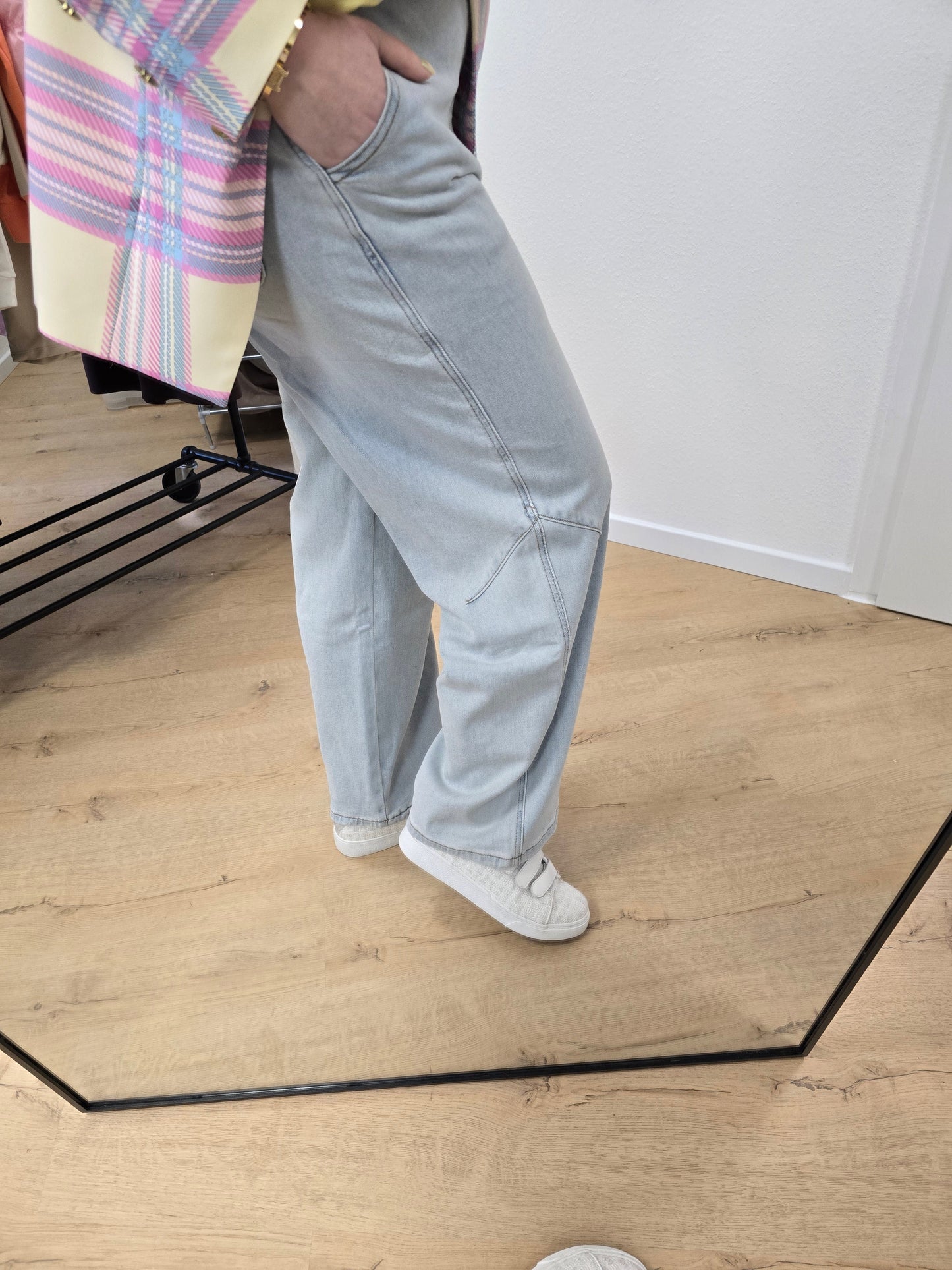 Jeans Brigitte hell blau Ramoneska