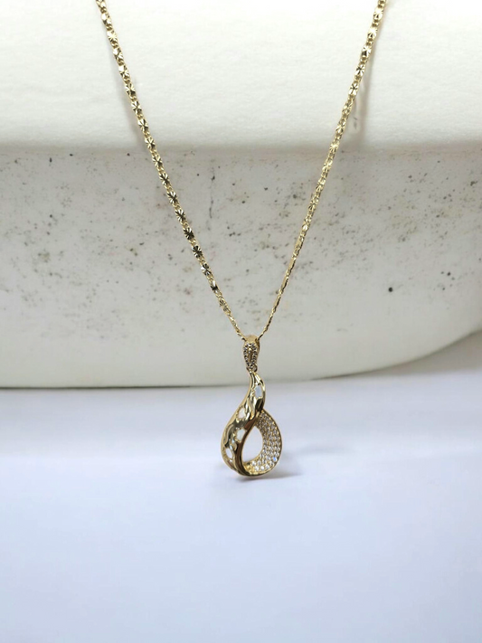 Elegante Goldkette mit Anhänger 'Luxury Twist' Massimocontti