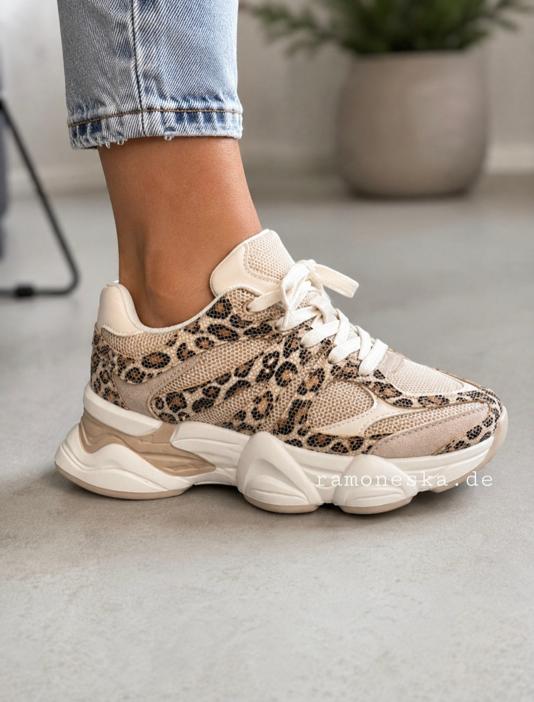 Leo Luxe Chunky Sneaker Beige Ramoneska