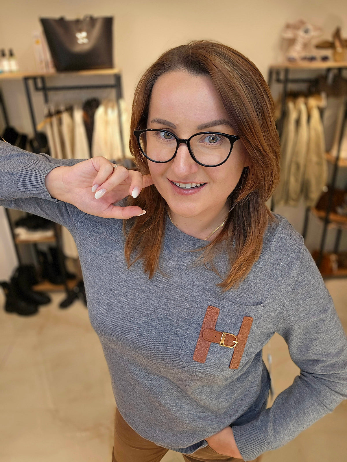 Pullover 'H' grau Ramoneska