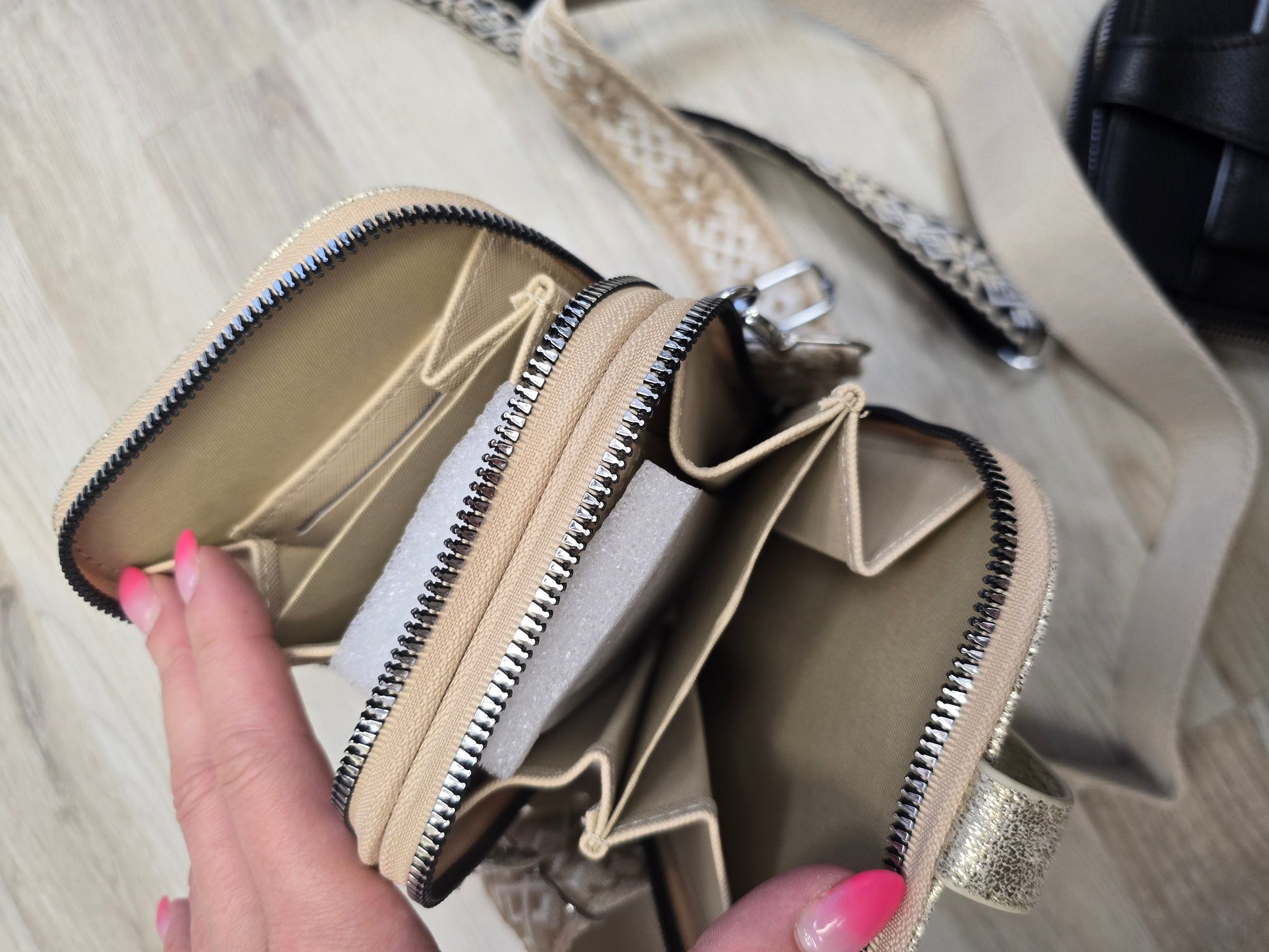 Umhängetasche Handy Tasche Portemonnaie Ramoneska
