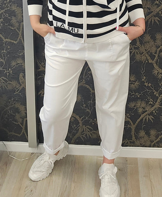 Hose mit Gürtel weiß Jogpants Ramoneska