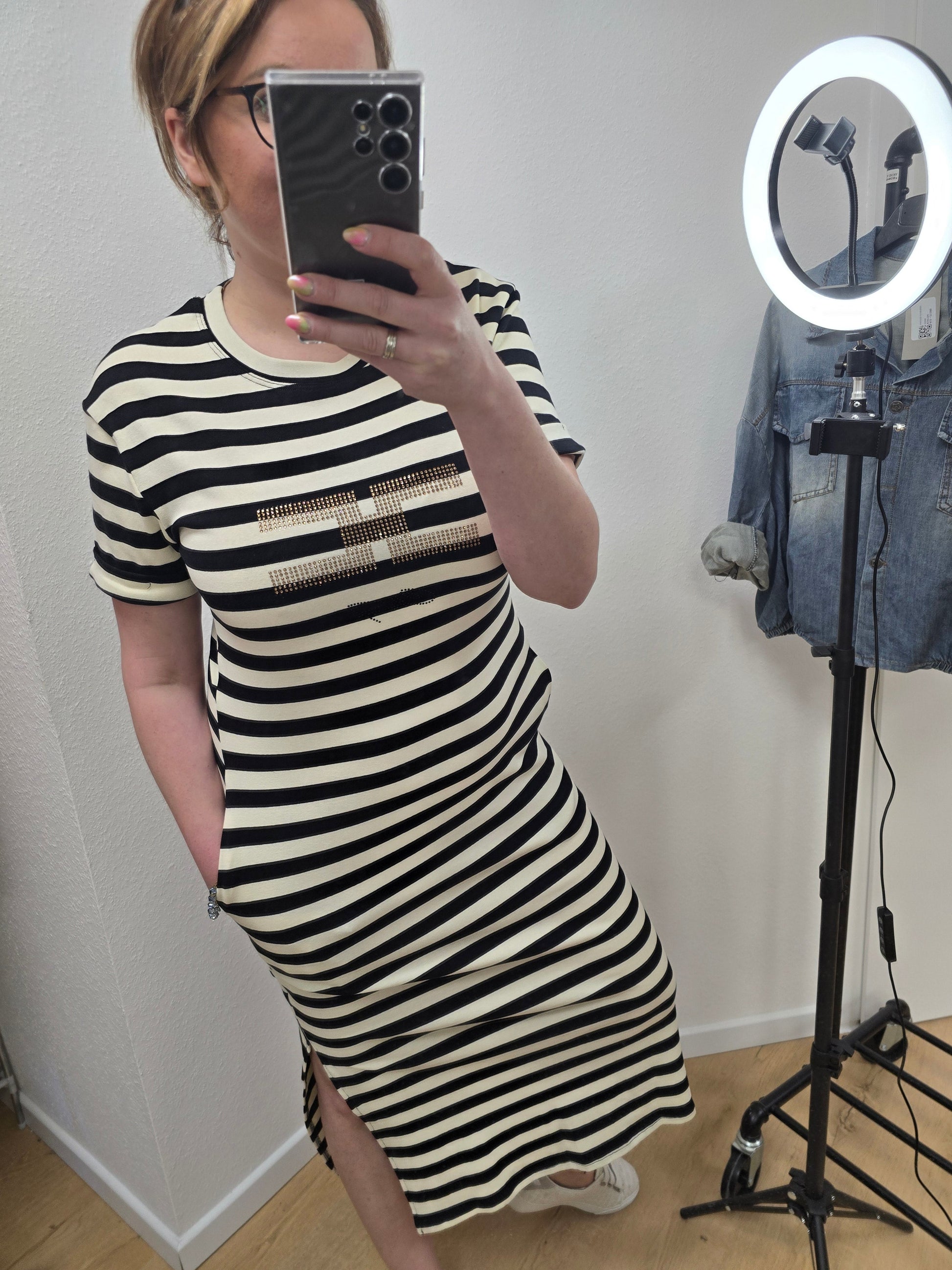 Wespe Kleid schwarz-beige Charyzma
