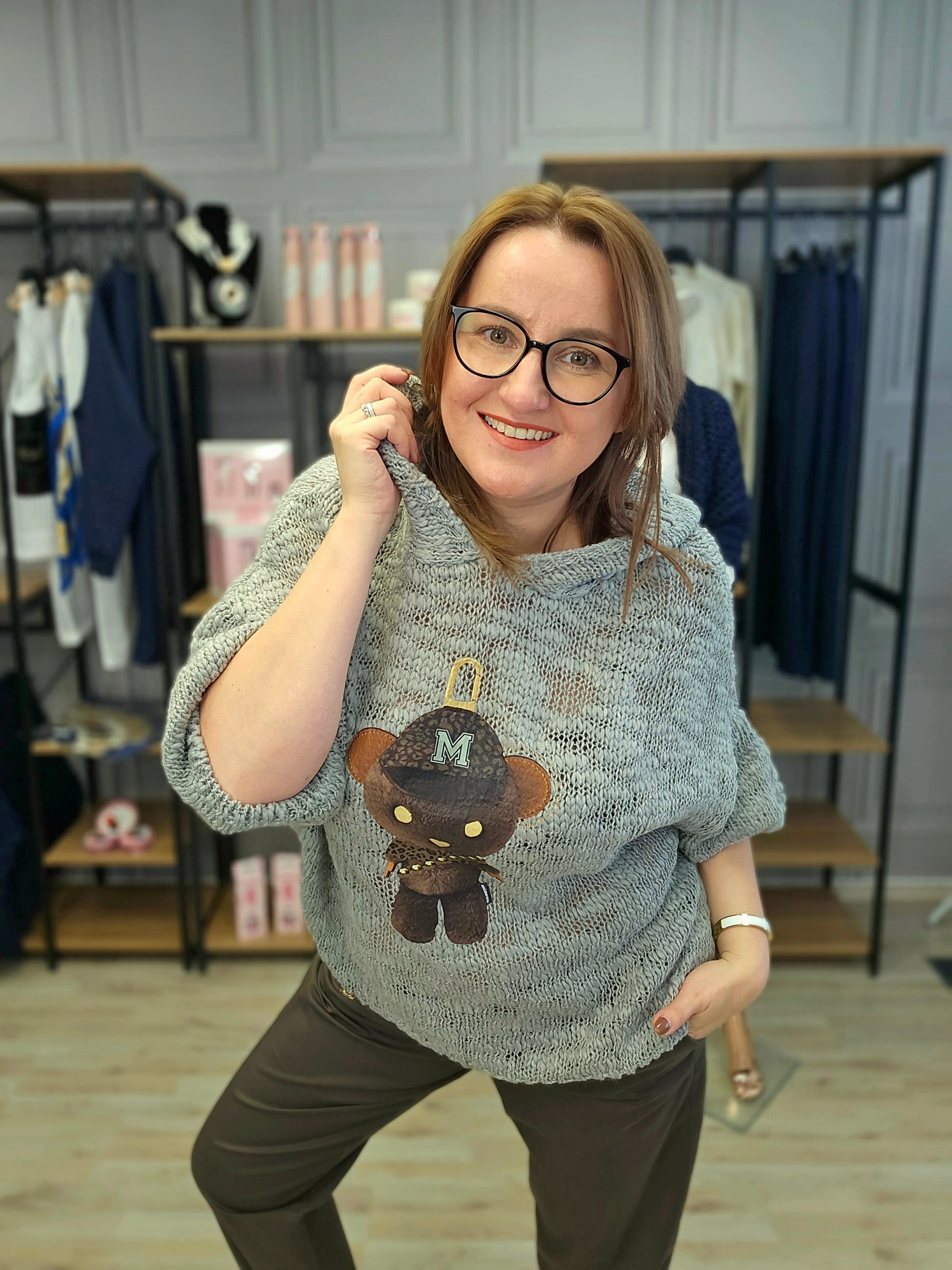 Pullover Bär mit Kapuze gehäkelt Minouu Grau Minouu